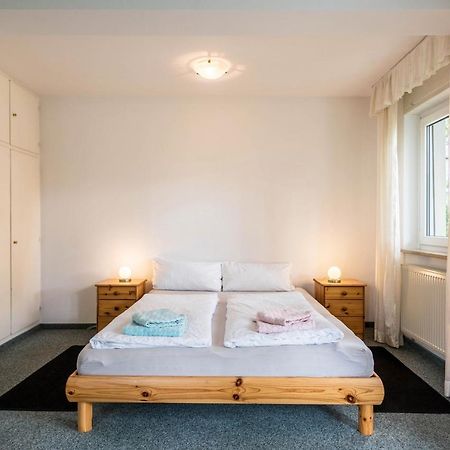 Ferienwohnung Ruth コンスタンツ エクステリア 写真